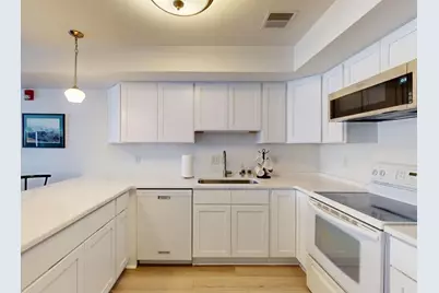 23 Greenleaves #107, Amherst, MA 01002 - Photo 9