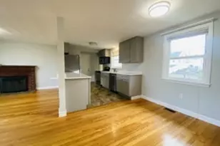 11 Selwyn Rd, Braintree, MA 02184 - Photo 3