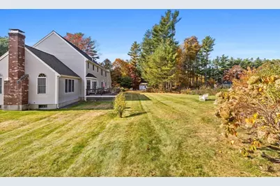 11 Satucket Tr, Bridgewater, MA 02324 - Photo 39