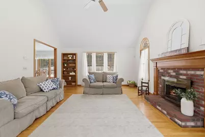 11 Satucket Tr, Bridgewater, MA 02324 - Photo 7