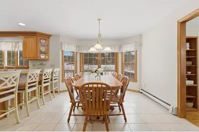 11 Satucket Tr, Bridgewater, MA 02324 - Photo 11