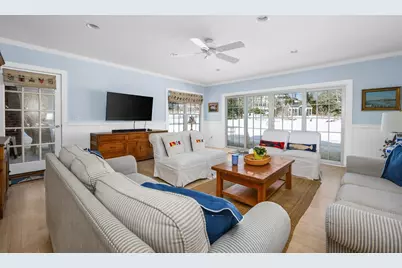 46 Washington Ave, Barnstable, MA 02647 - Photo 7