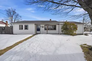 325 Granby Rd, Chicopee, MA 01013 - Photo 1
