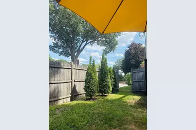 43 Fairlane Rd, Boston, MA 02132 - Photo 9