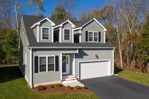 44 Black Bear Cir, Milford, MA 01757 - Photo 1