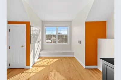 615 Saw Mill Brook Pkway, Newton, MA 02459 - Photo 31