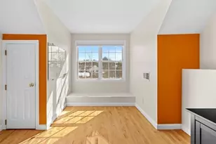 615 Saw Mill Brook Pkwy, Newton, MA 02459 - Photo 31