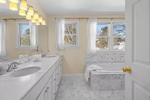 615 Saw Mill Brook Pkwy, Newton, MA 02459 - Photo 23