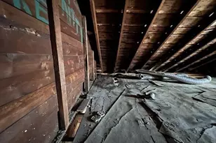 242 Wahconah St, Pittsfield, MA 01201 - Photo 3