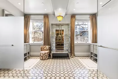 25 Beacon Street #4, Boston, MA 02108 - Photo 17