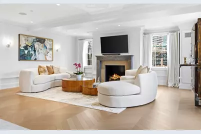 25 Beacon Street #4, Boston, MA 02108 - Photo 5
