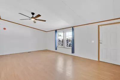 130 Celebration Cir, Chicopee, MA 01020 - Photo 5