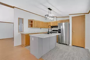 130 Celebration Cir, Chicopee, MA 01020 - Photo 9