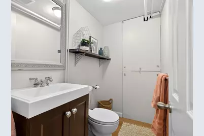 42 Oak St, Somerville, MA 02143 - Photo 21