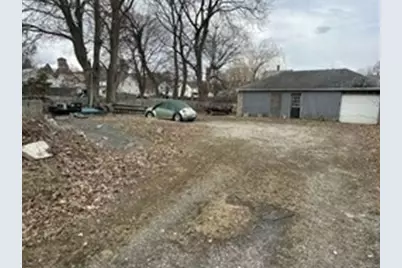 48 Brown St, Pittsfield, MA 01201 - Photo 3