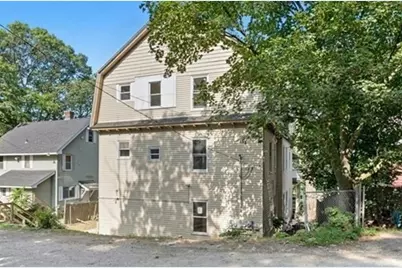 139 Lincoln St, Worcester, MA 01605 - Photo 3