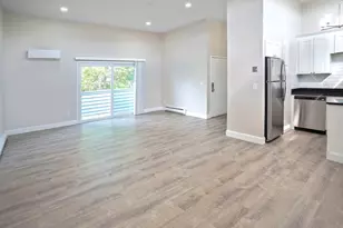 83 Presidential Dr, Quincy, MA 02169 - Photo 3