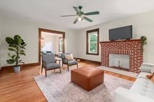 211 June St, Worcester, MA 01602 - Photo 3
