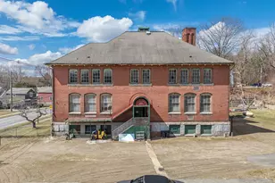 40 Pecks Rd, Pittsfield, MA 01201 - Photo 1