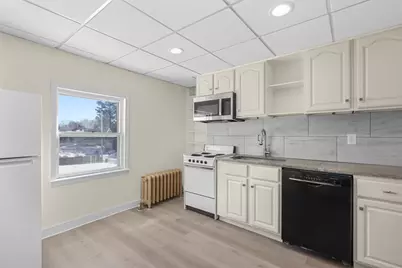 119 Bank St #2, Attleboro, MA 02703 - Photo 3