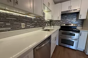 595 Revere Beach Pkwy, Revere, MA 02151 - Photo 7