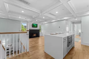 42 Bow St, Somerville, MA 02143 - Photo 11
