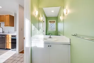 100 Anderer Ln, Boston, MA 02132 - Photo 13