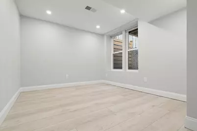 531 East 5th Street #1, Boston, MA 02127 - Photo 15