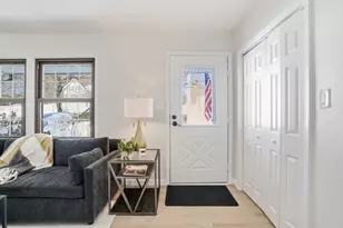 72 Main St, Upton, MA 01568 - Photo 5