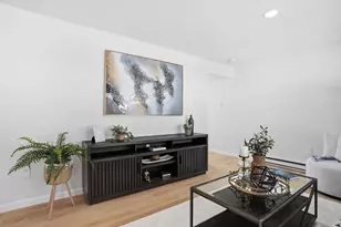 72 Main St, Upton, MA 01568 - Photo 7