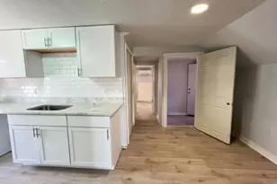 9 Winthrop, Worcester, MA 01604 - Photo 13