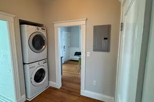 84 Tudor St, Chelsea, MA 02150 - Photo 5