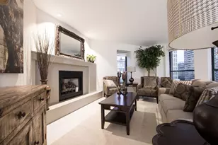 755 Boylston St, Boston, MA 02116 - Photo 3