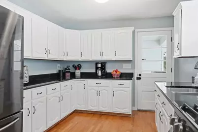 534 Forest St, Methuen, MA 01844 - Photo 13