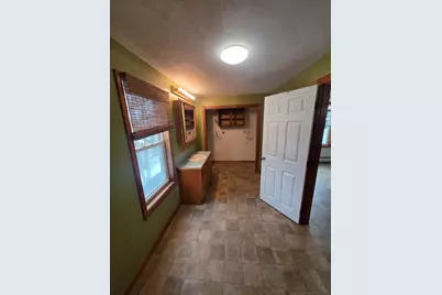 11 Pearl St #3, Middleborough, MA 02346 - Photo 9