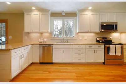 40 Fifers Ln, Boxborough, MA 01719 - Photo 7