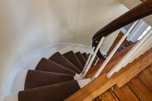 51A Phillips Pl, Northampton, MA 01060 - Photo 13