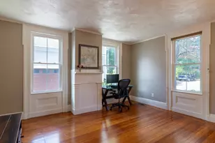51A Phillips Pl, Northampton, MA 01060 - Photo 9