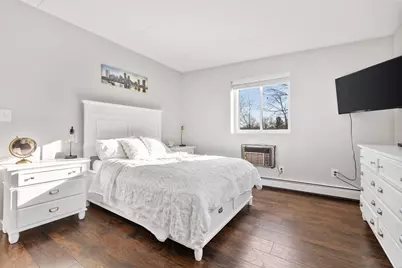 80 N Warren St #2D, Woburn, MA 01801 - Photo 9
