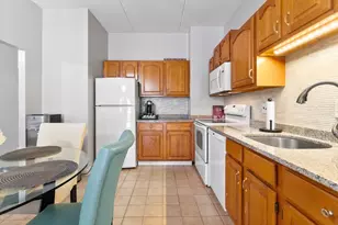 80 N Warren St, Woburn, MA 01801 - Photo 13