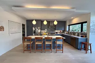 6 Parkside Dr, Brookline, MA 02445 - Photo 7