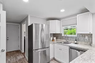 193 St Mary St, Needham, MA 02494 - Photo 11