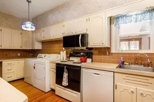 196 Chestnut St, Gardner, MA 01440 - Photo 3