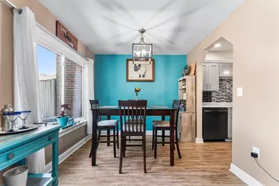 16 Meadowood Dr #16, Stoughton, MA 02072 - Photo 13