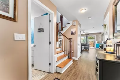 16 Meadowood Dr #16, Stoughton, MA 02072 - Photo 7