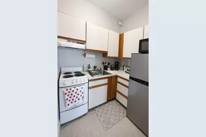 187 Bay State Rd #5, Boston, MA 02215 - Photo 5