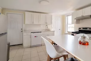 47 Dane St, Somerville, MA 02143 - Photo 5