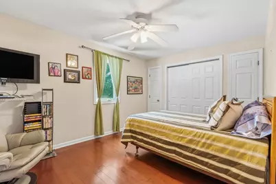 54 Jennifer Rd, Lowell, MA 01854 - Photo 13