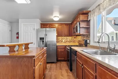 32 Arlington St #32, Haverhill, MA 01830 - Photo 11