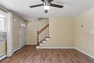 32 Arlington St, Haverhill, MA 01830 - Photo 5